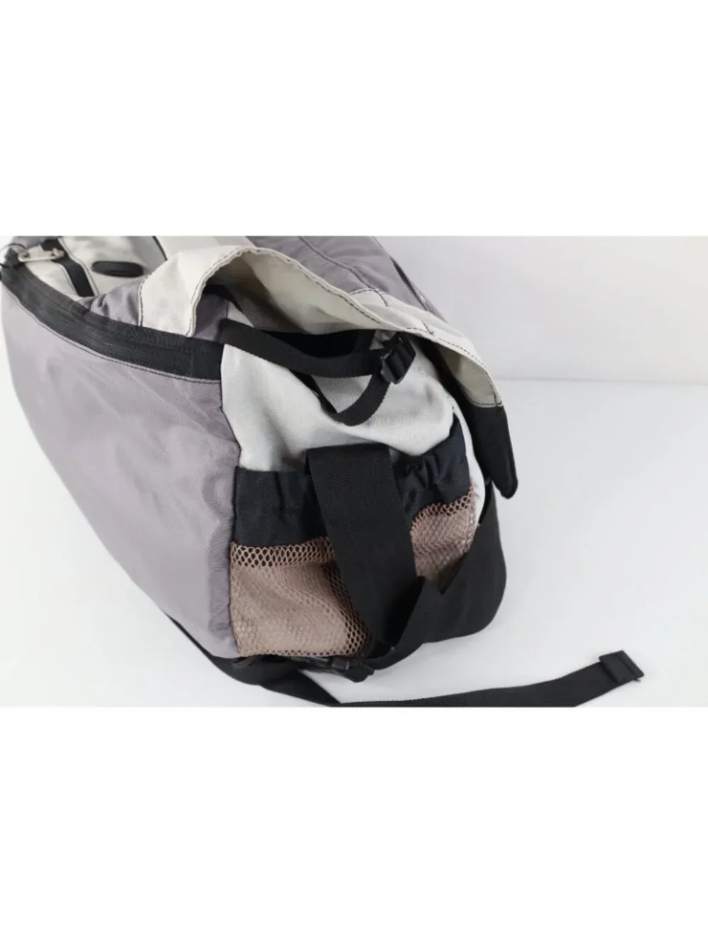 Vtg 90s Y2K Columbia Sportswear 2 In 1 Crossbody Flap Messenger Bag Pack Gray